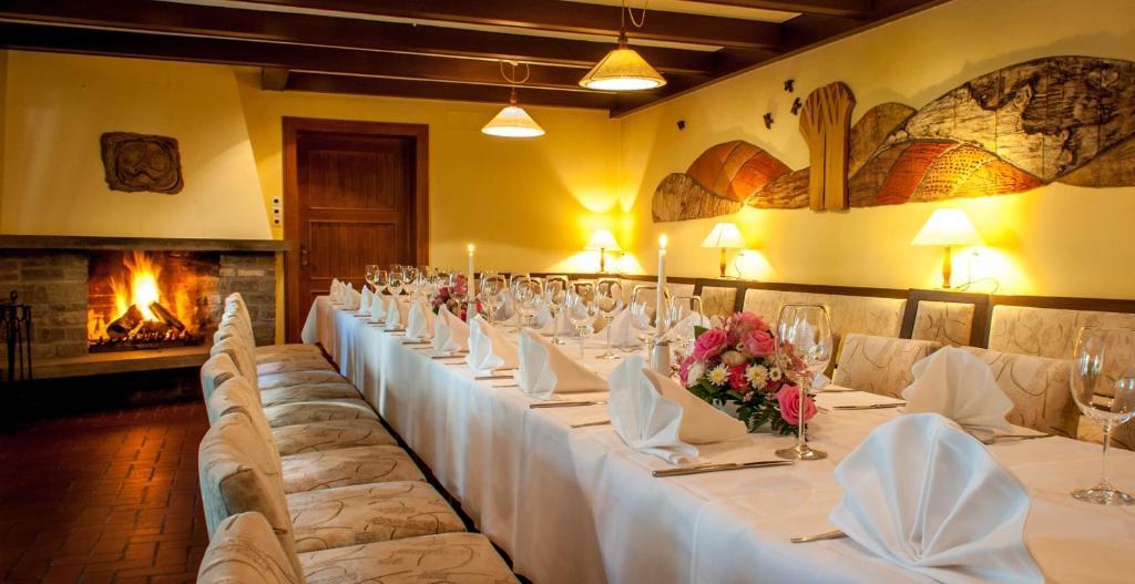 Ferienhotel Augustusburg Ngoại thất bức ảnh